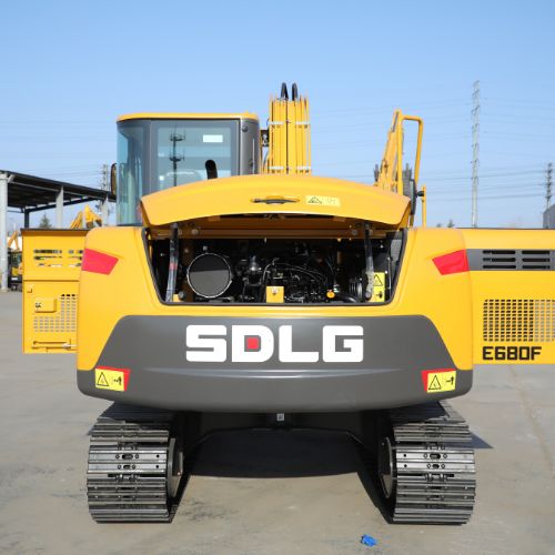 SDLG E680Fexcavator back engine