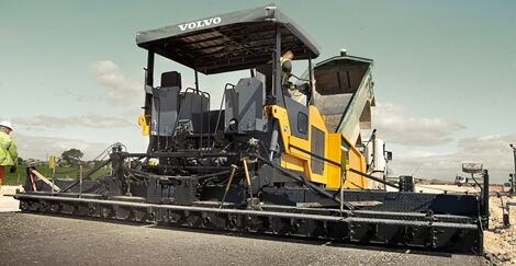 volvo tracked paver