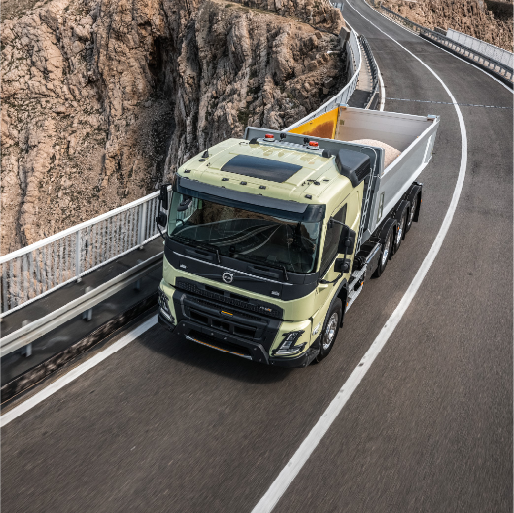 volvo fmx curved highway
