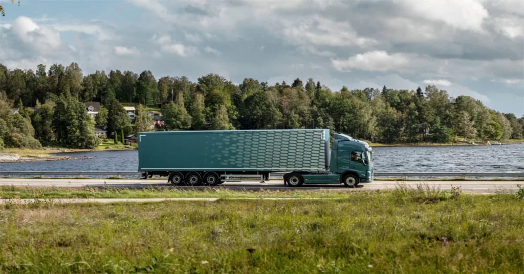 volvo fm highway in the green background 10 2048x1069