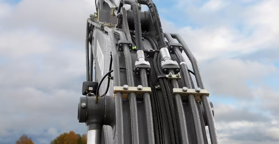 volvo hydraulic hoses