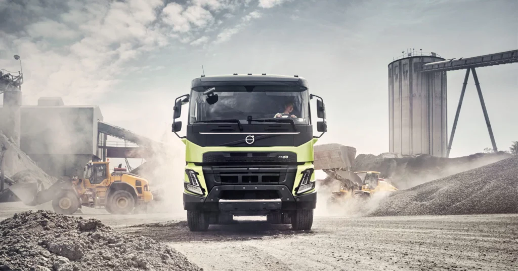 volvo fmx construction site front view