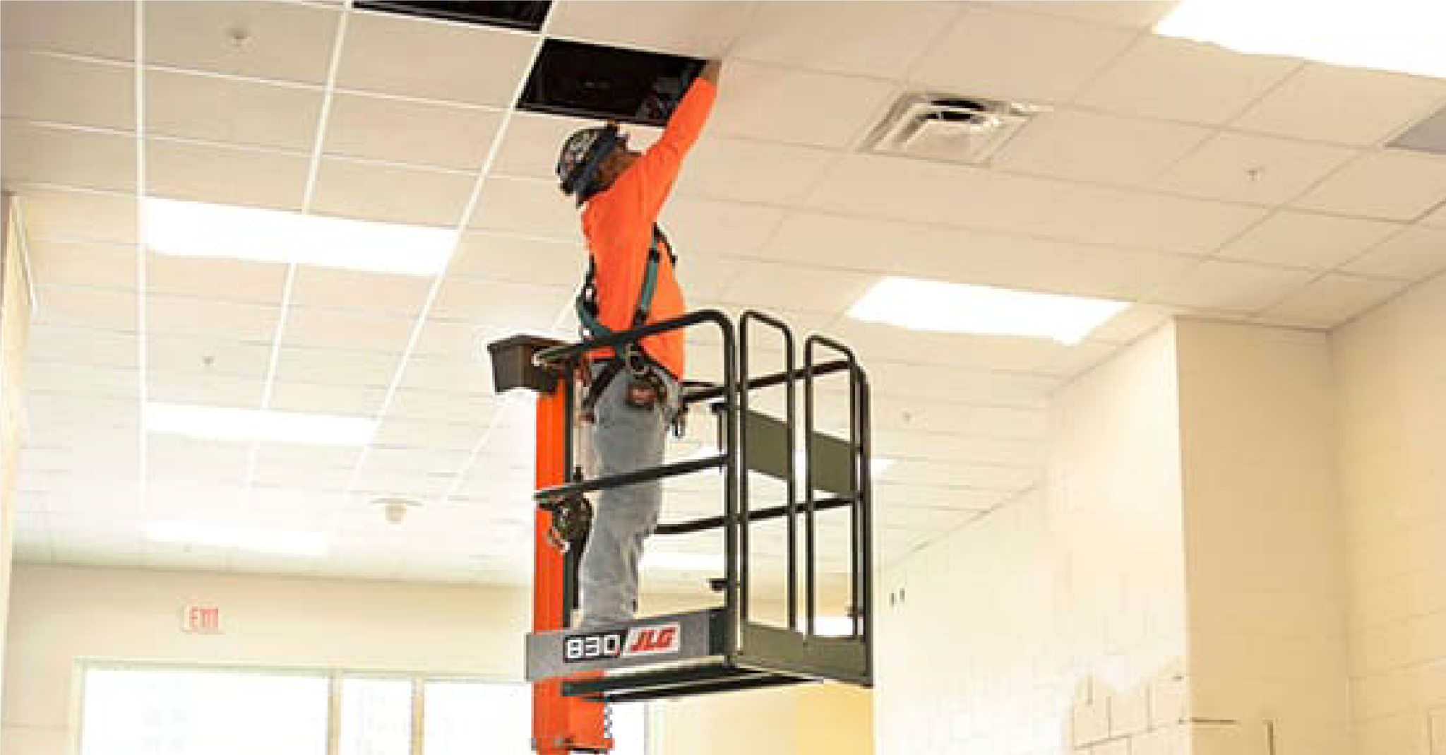 JLG Low Level Access 09